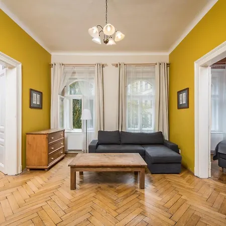 Liliova Apartment