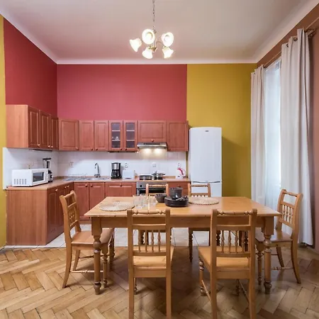 Apartment Liliova *