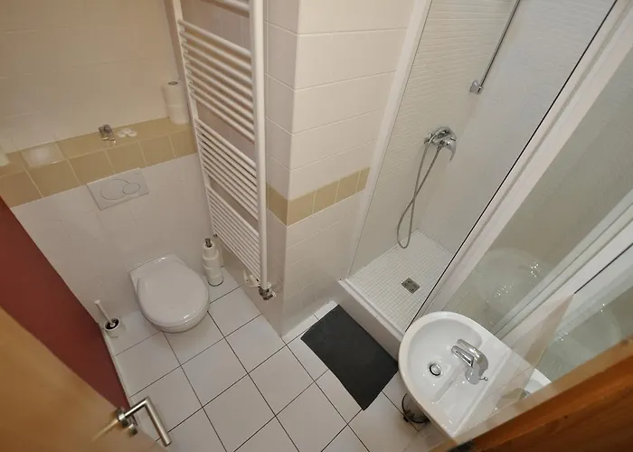 Liliova Apartment *